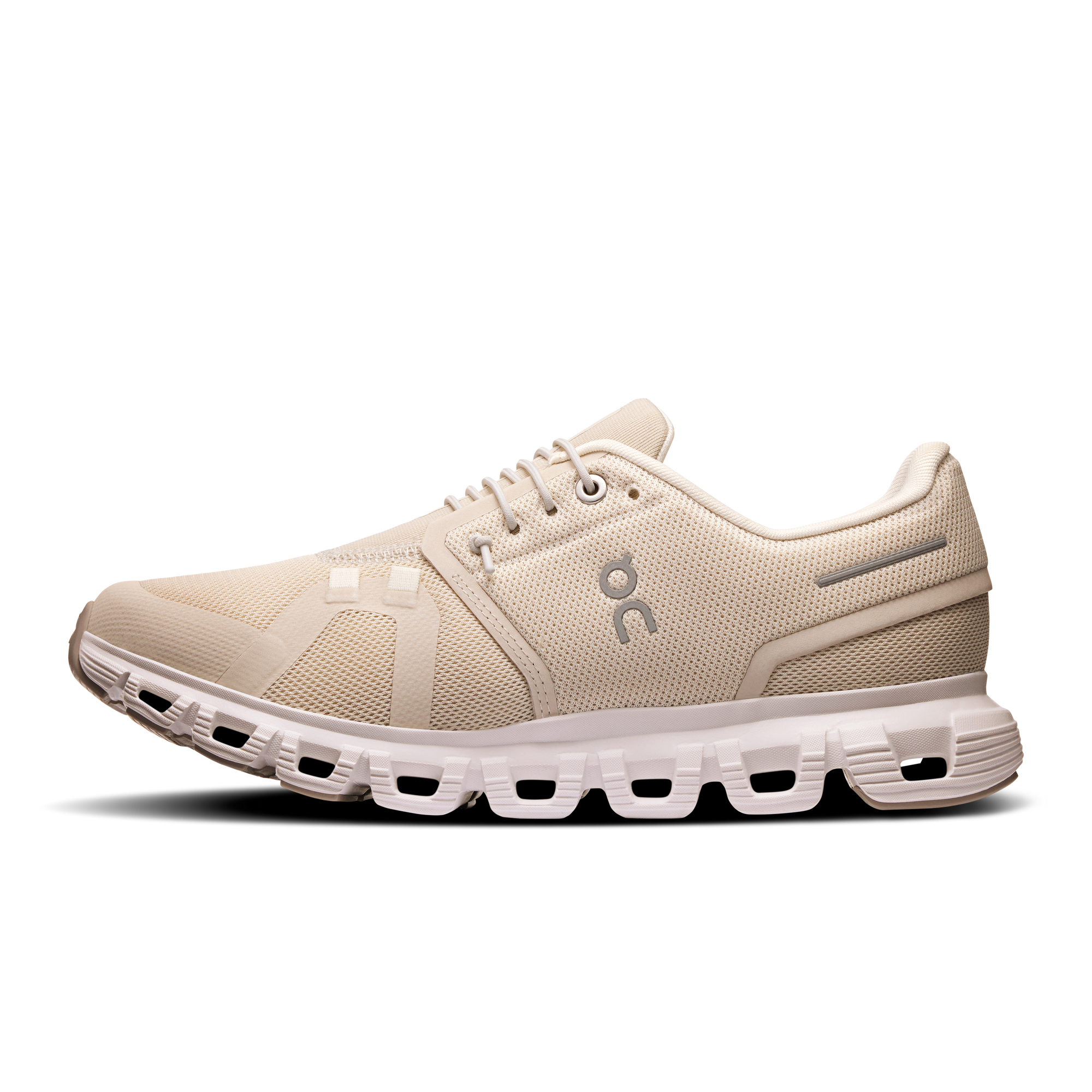 On Running Cloud 6 Feminino Pearl | White