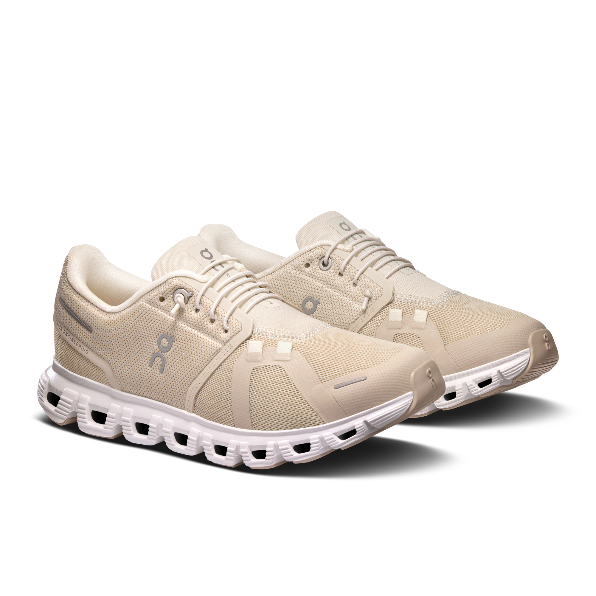 On Running Cloud 6 Feminino Pearl | White