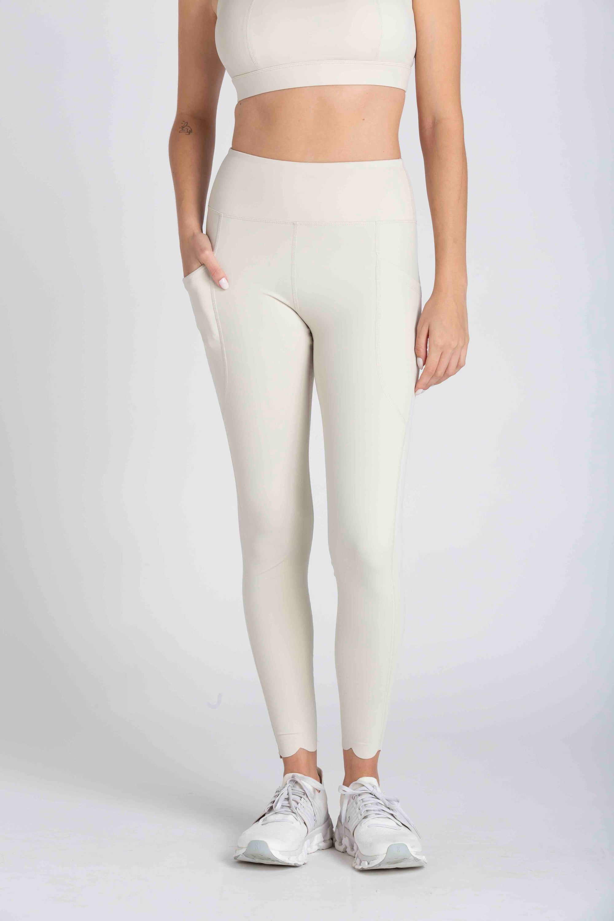 HEART LEGGINGS WITH SIDE POCKET - OFF-WHITE