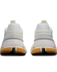 On Running Cloudnova Form 2 Women's White / Ivory