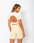 Cropped Lu com abertura nas costas - Creme