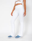 Calça Flare Isa - Branco