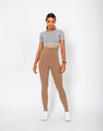 Cropped Lu com abertura nas costas - Cinza