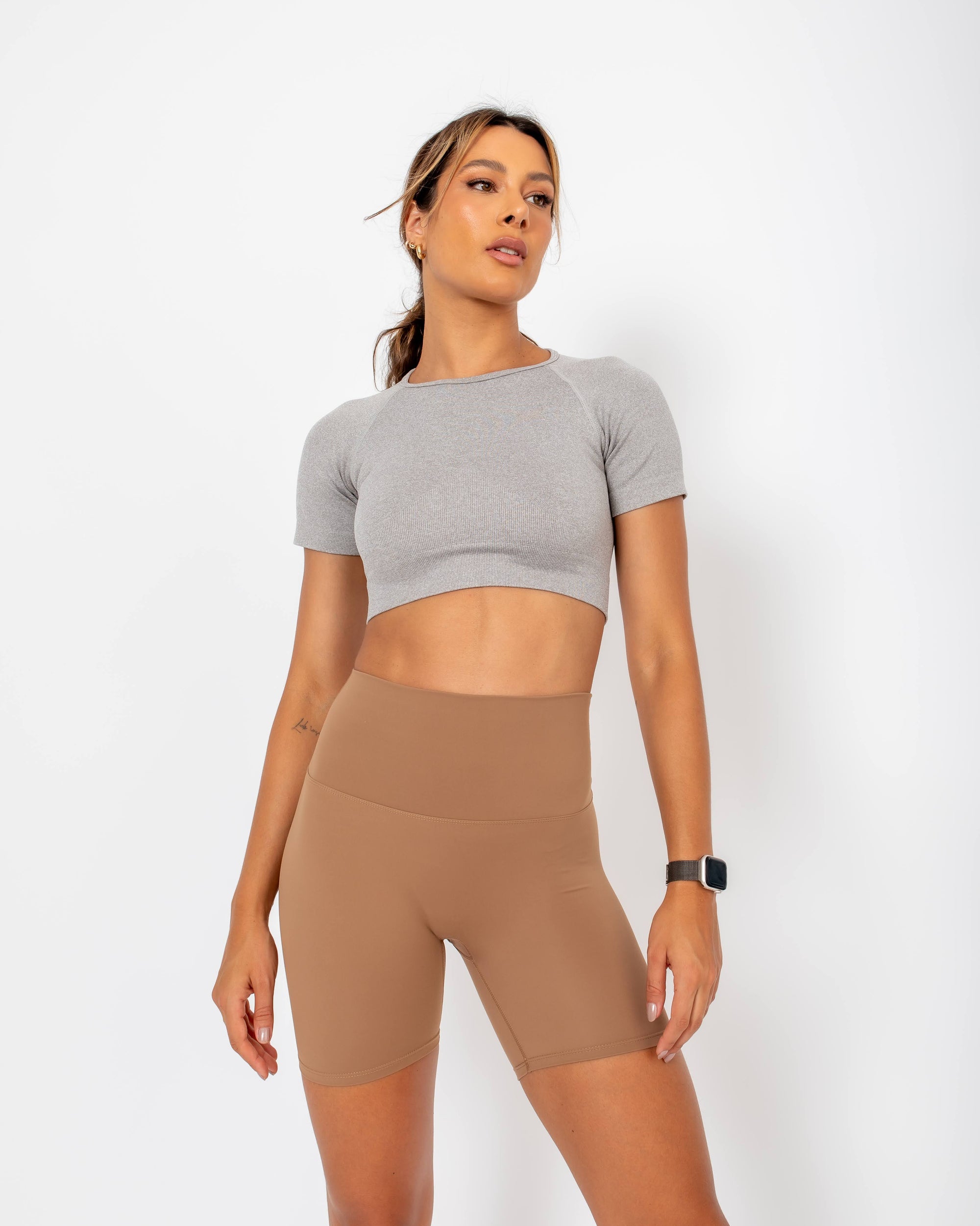 Lu cropped top with back opening - Grey