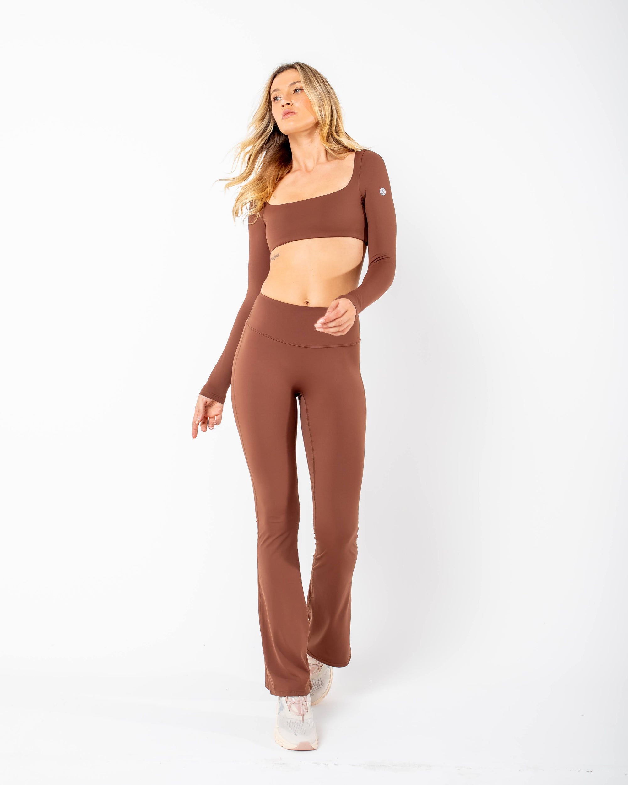 Cropped De Manga Longa Star - Marrom