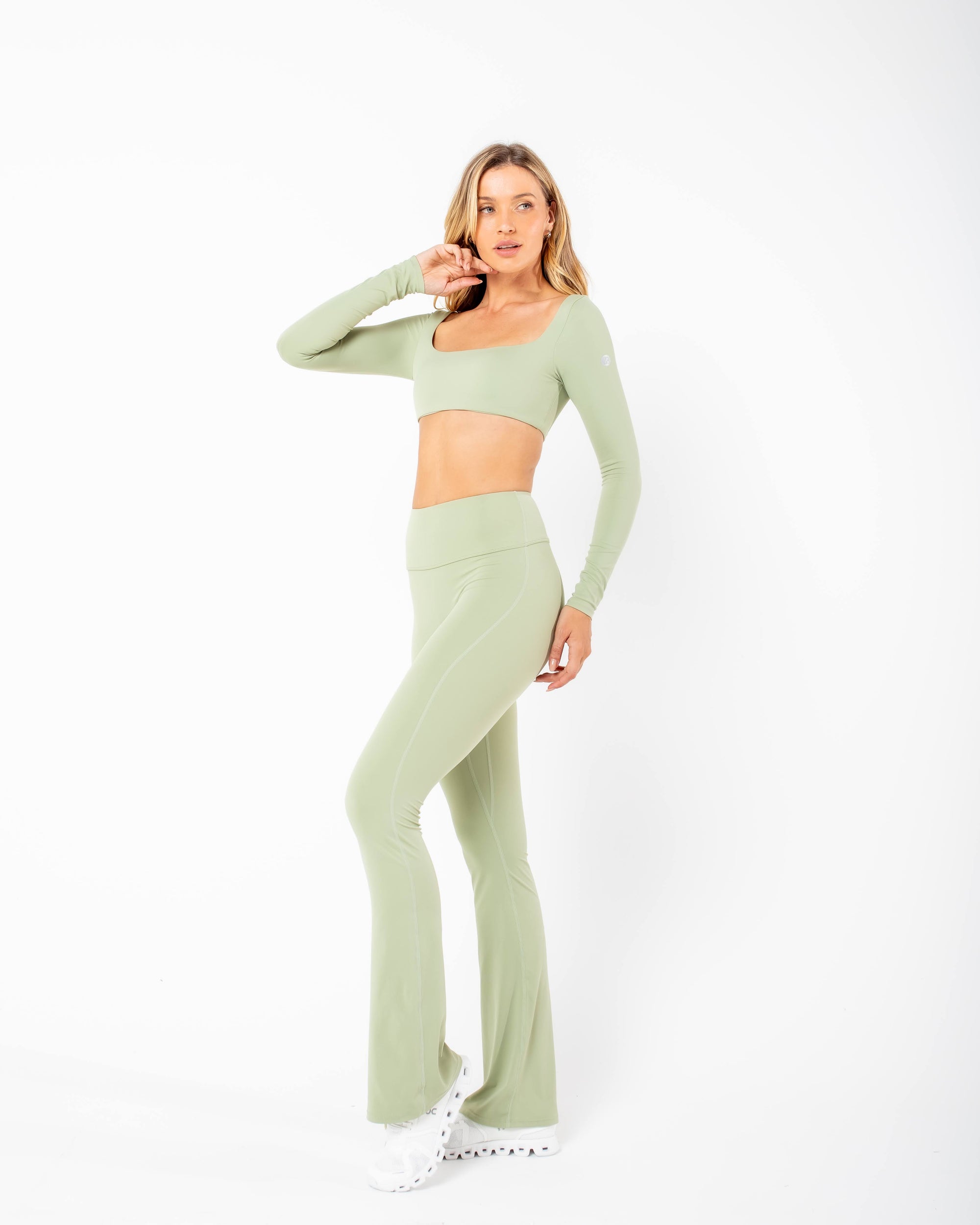 Cropped De Manga Longa Star - Oliva