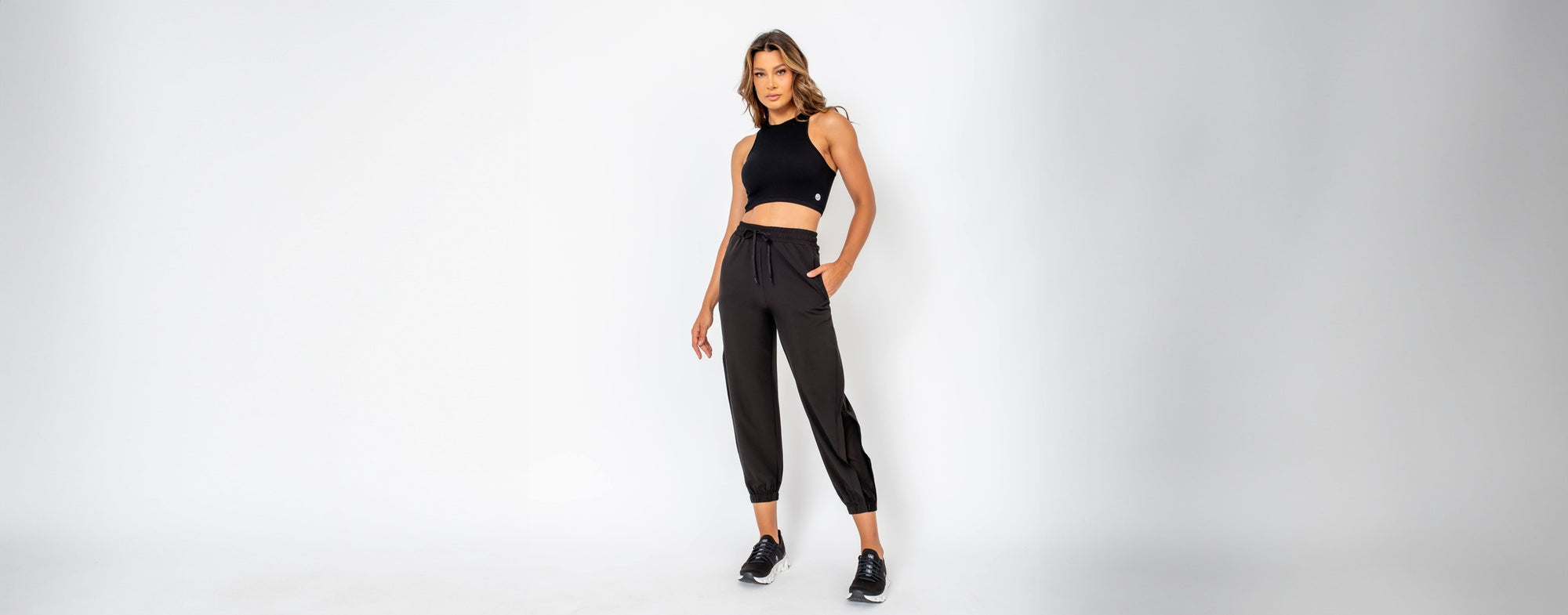O LOOK PERFEITO PARA SEU TREINO: DESCUBRA O CONJUNTO FITNESS FEMININO IDEAL
