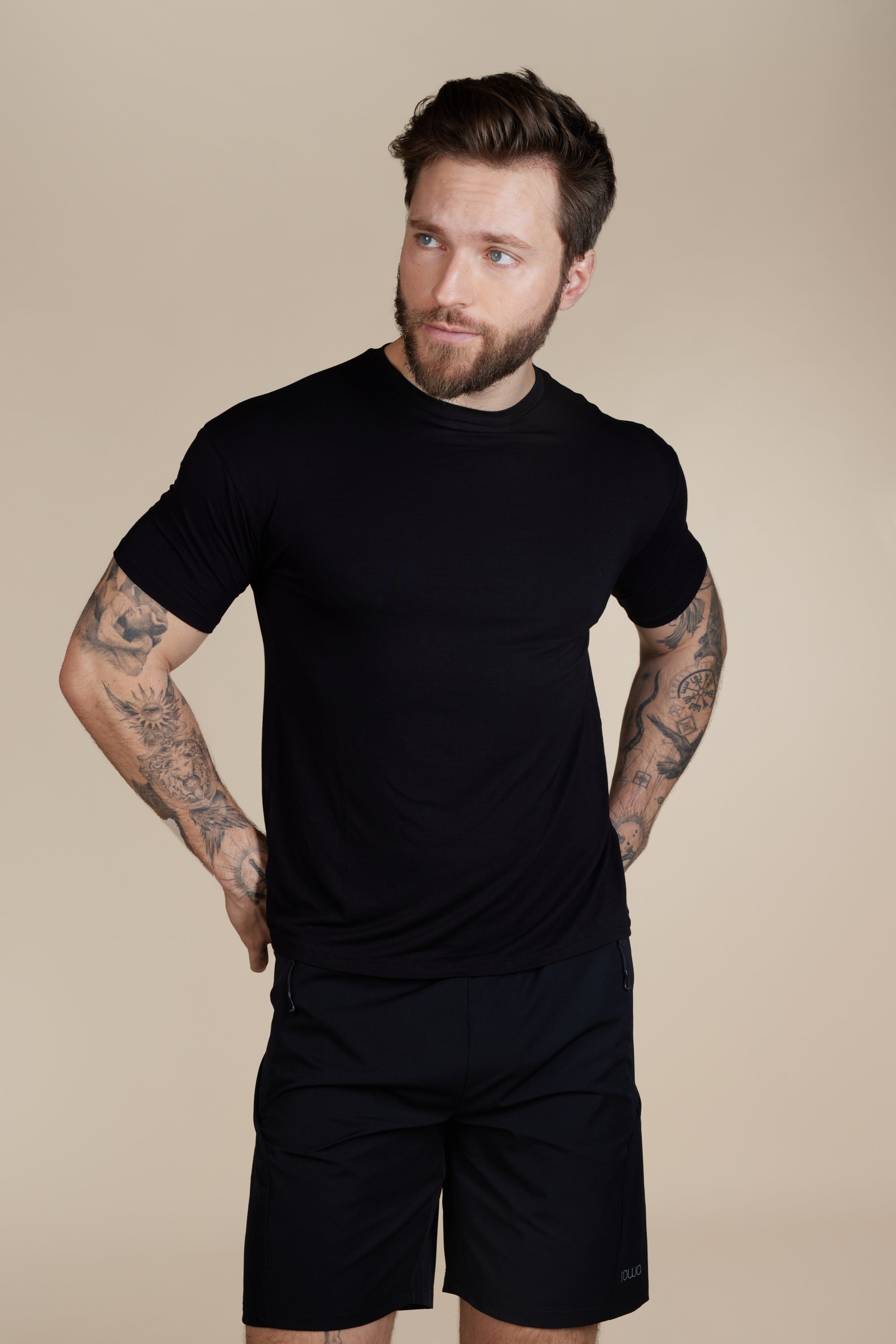 Camiseta Masculina SW - Preto