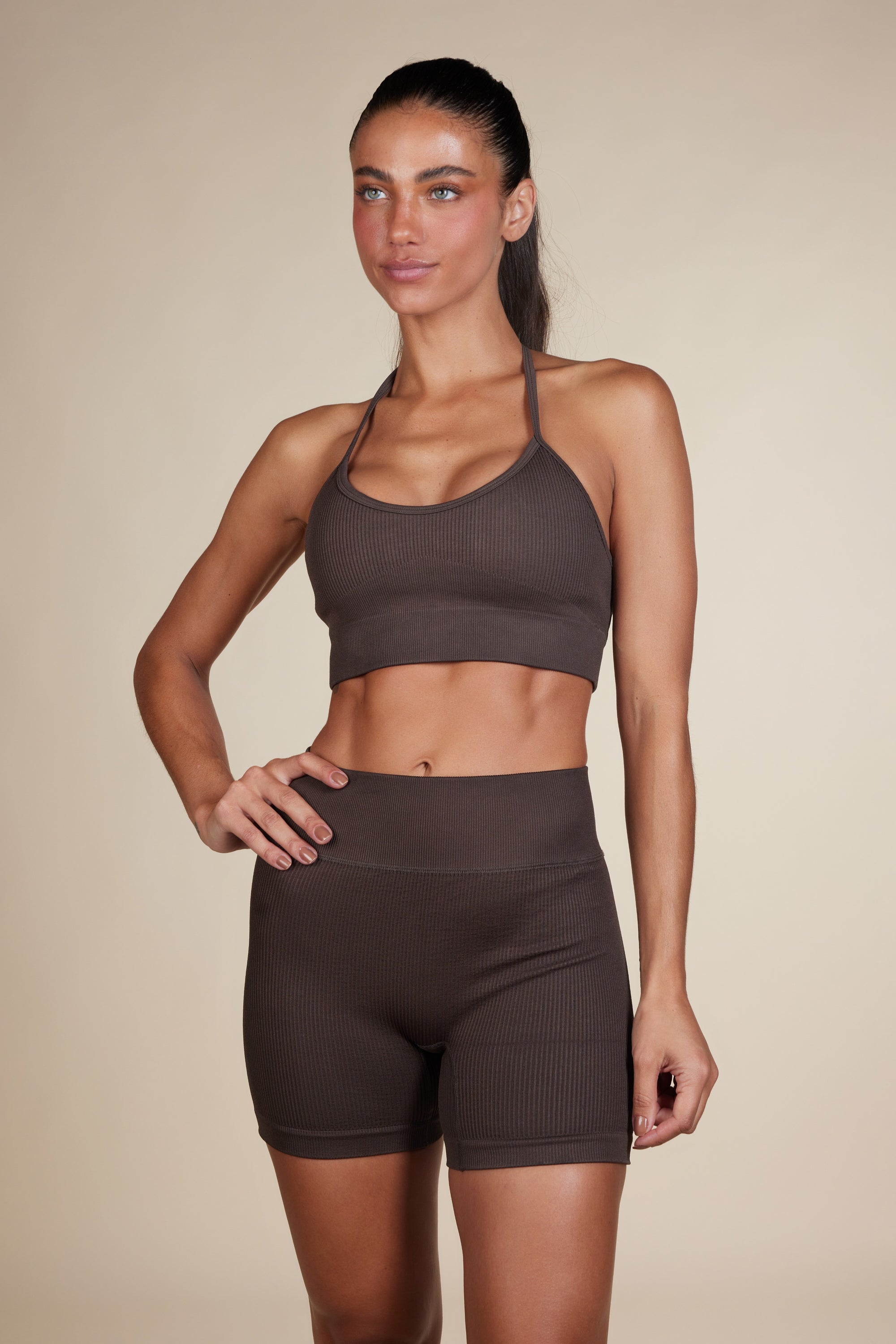 Shorts Canelado Wanda V3 - Marrom Escuro
