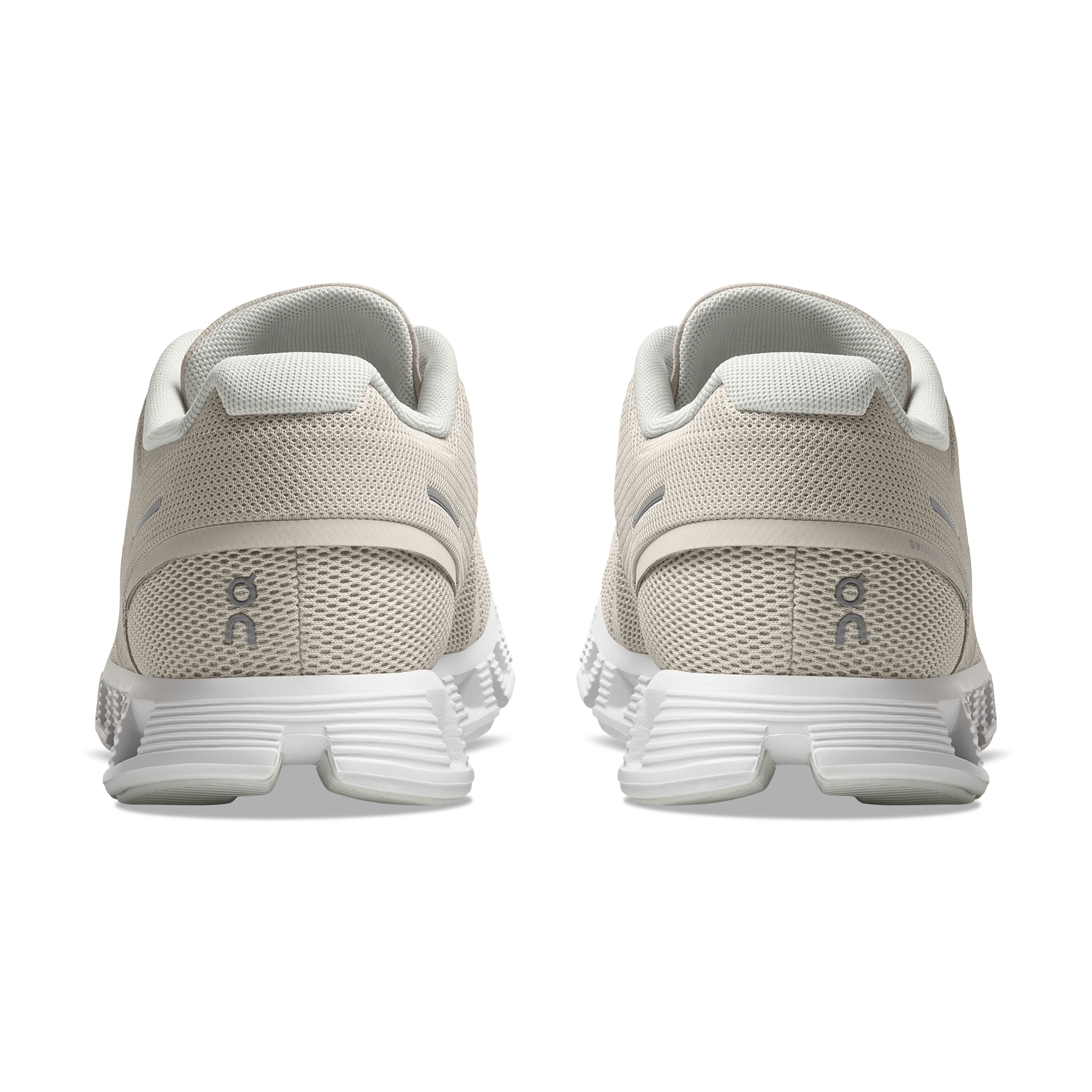 On Running Cloud 5 Feminino Pearl / White