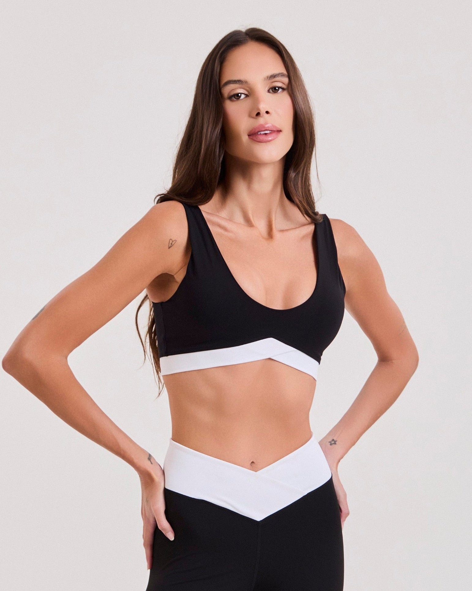 Top Manu Cit Joja - Preto ROWA STORE DI11