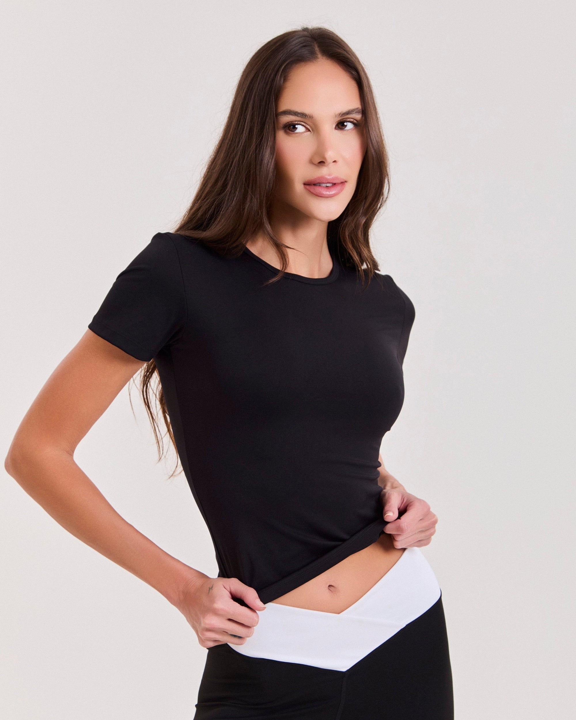 Camiseta Manu Cit Basic - Preto ROWA STORE DI11
