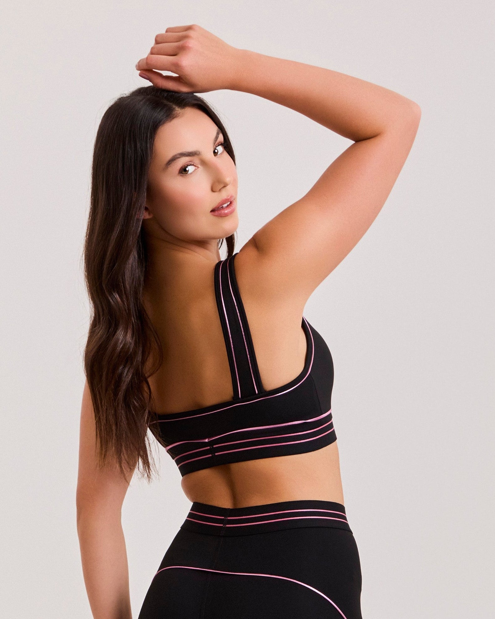 [PRÉ-VENDA] Top Memel - Preto e Rosa Metálico ROWA STORE DI11