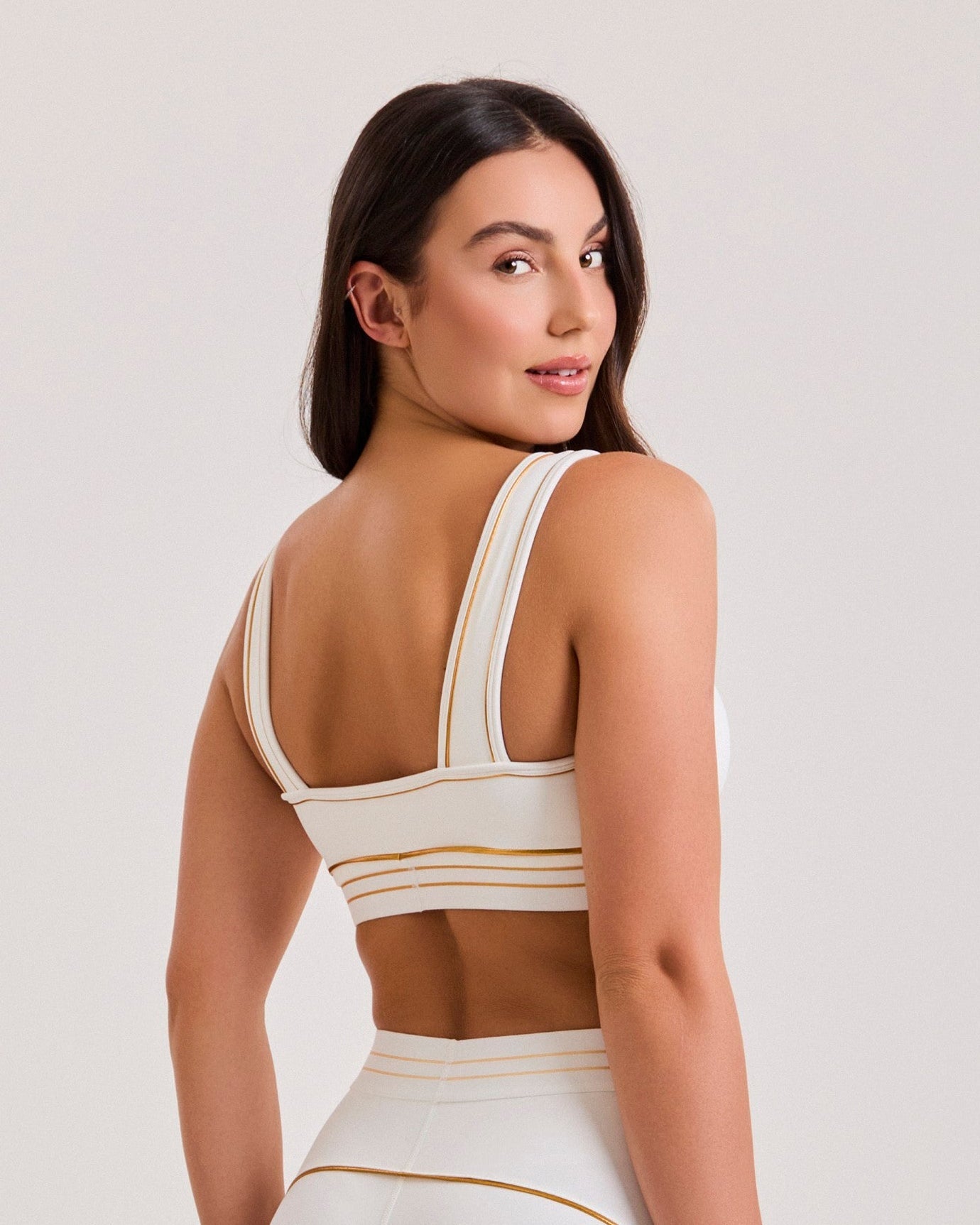 [PRÉ-VENDA] Top Memel - Branco e Ouro ROWA STORE DI11