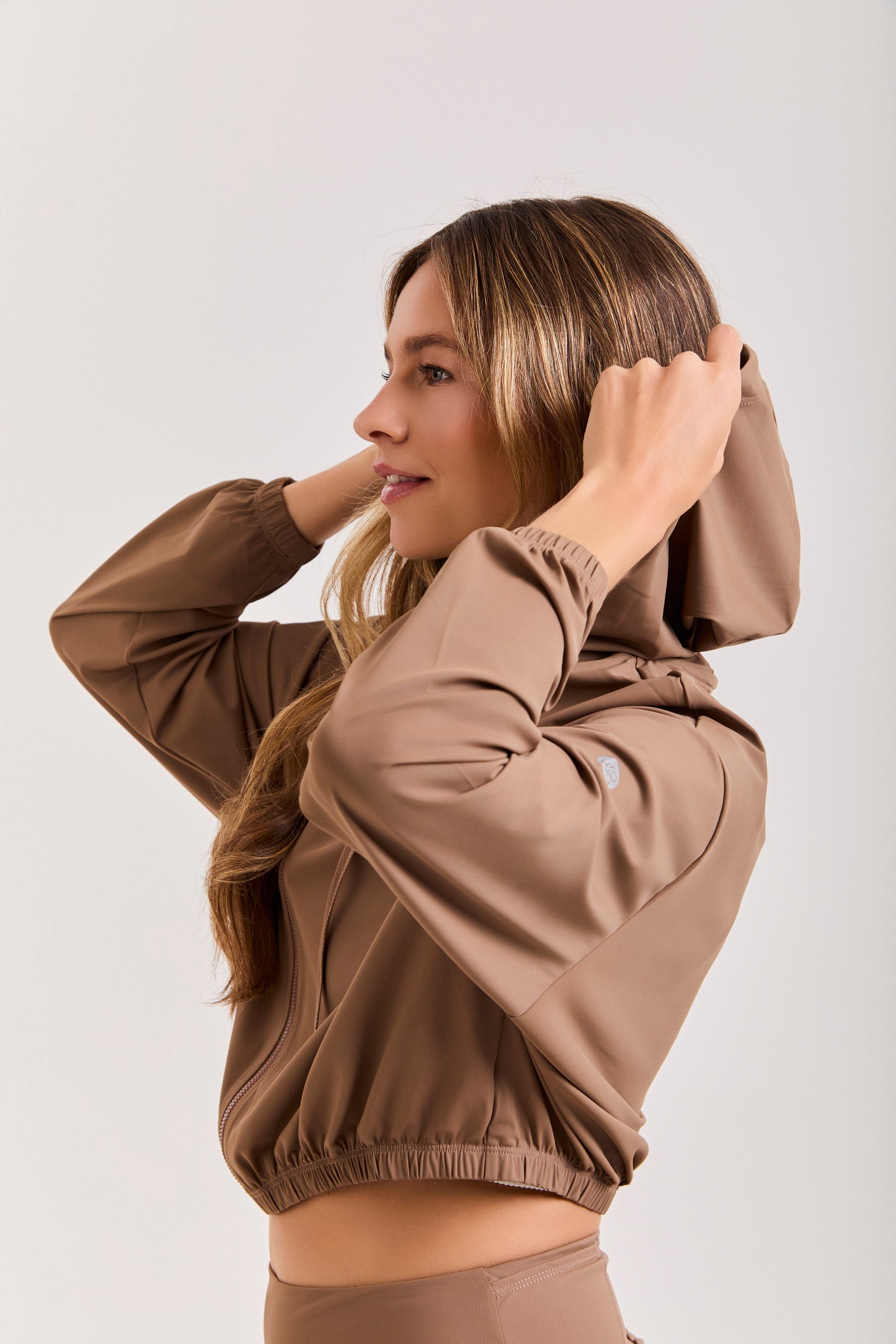 Jaqueta Corta Vento High - Marrom ROWA STORE DI10