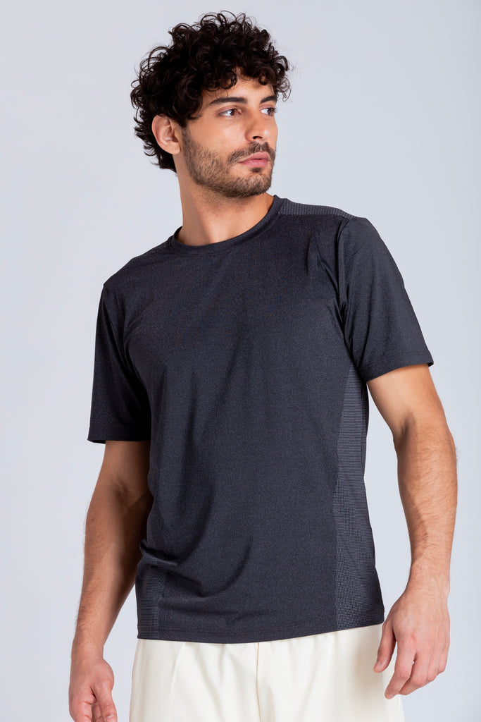 Camiseta Basic - Preto