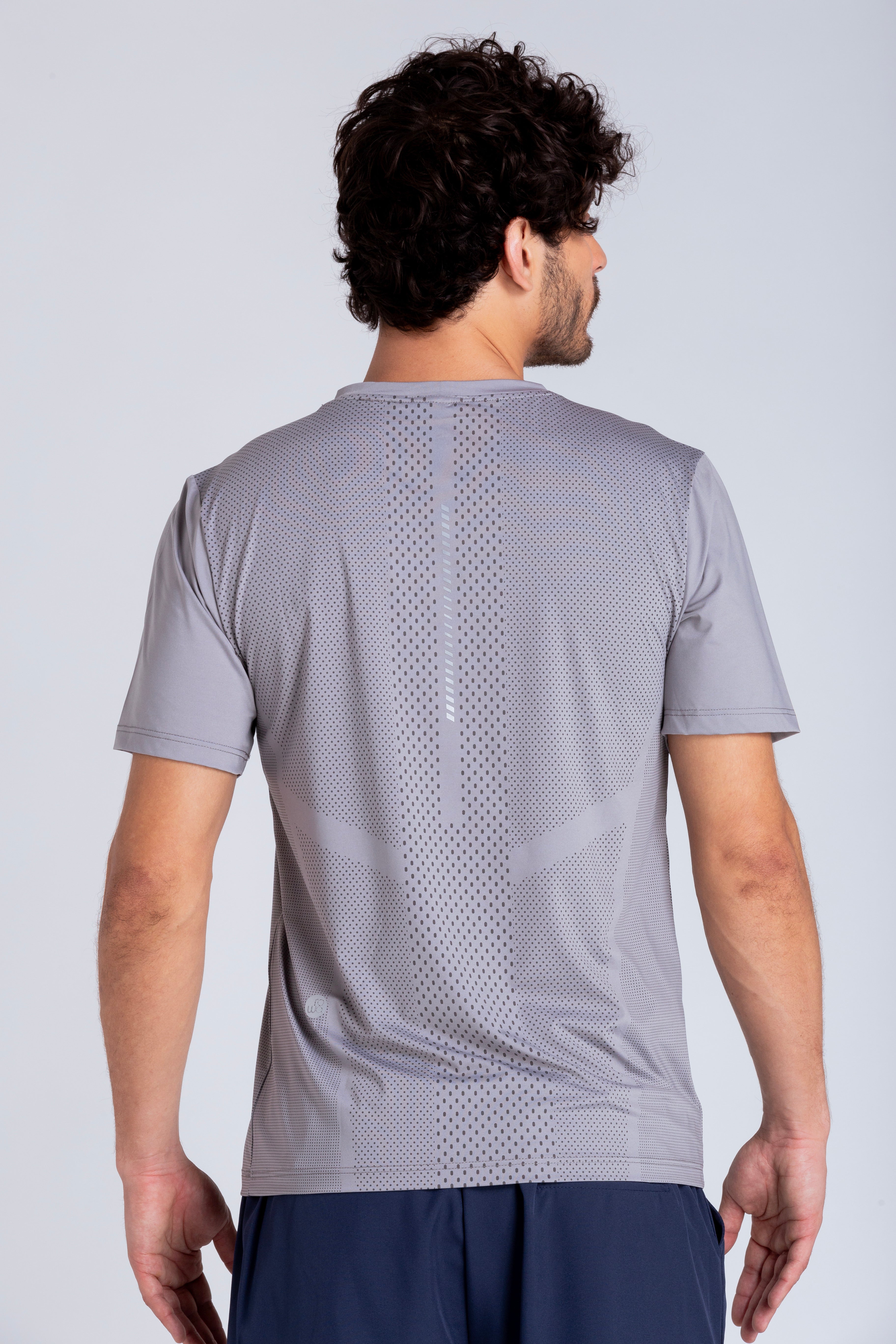 Camiseta Basic - Cinza