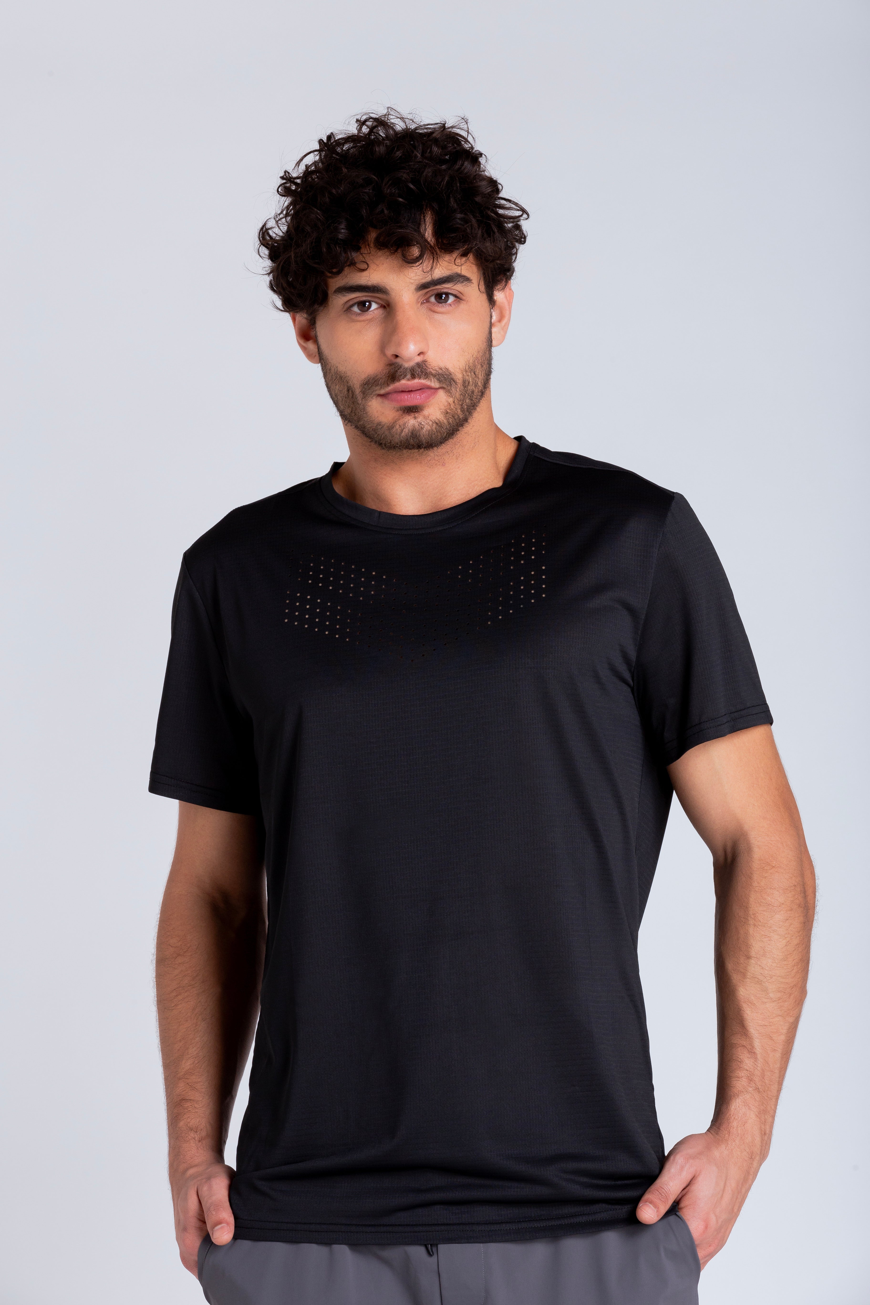 Camiseta Básica Rowa - Preto