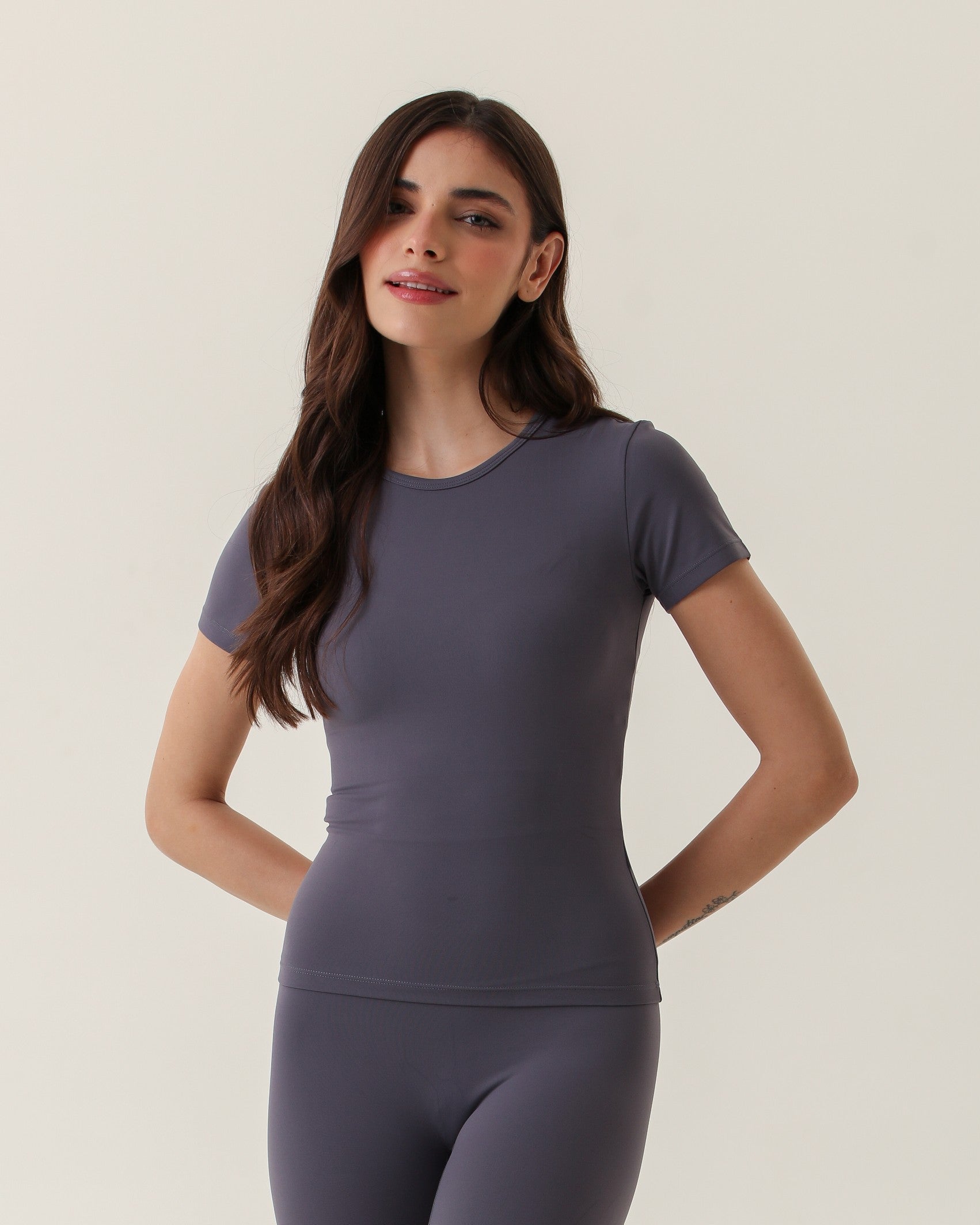 Camiseta Val - Cinza ROWA STORE DI9