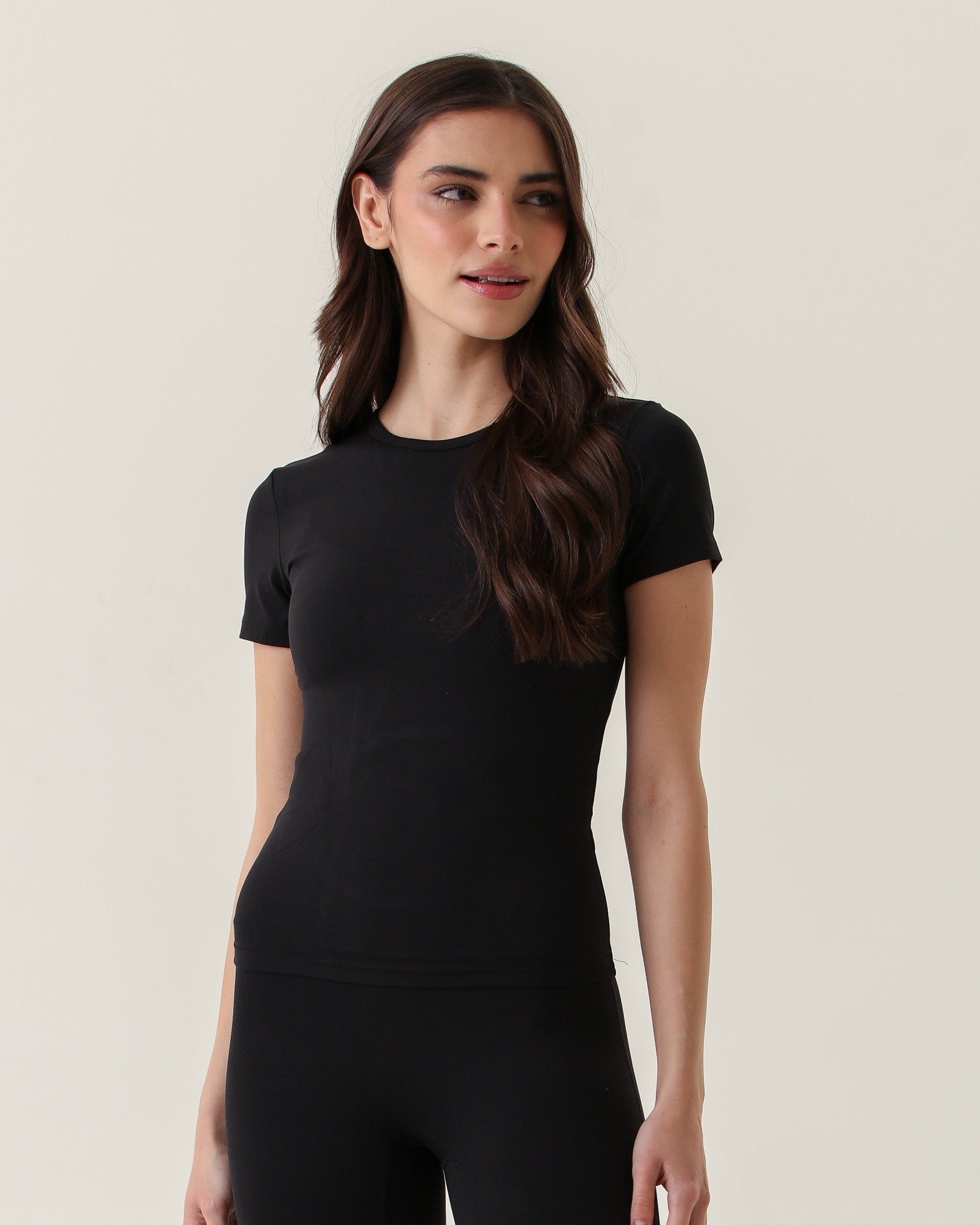 Camiseta Val - Preto ROWA STORE DI9