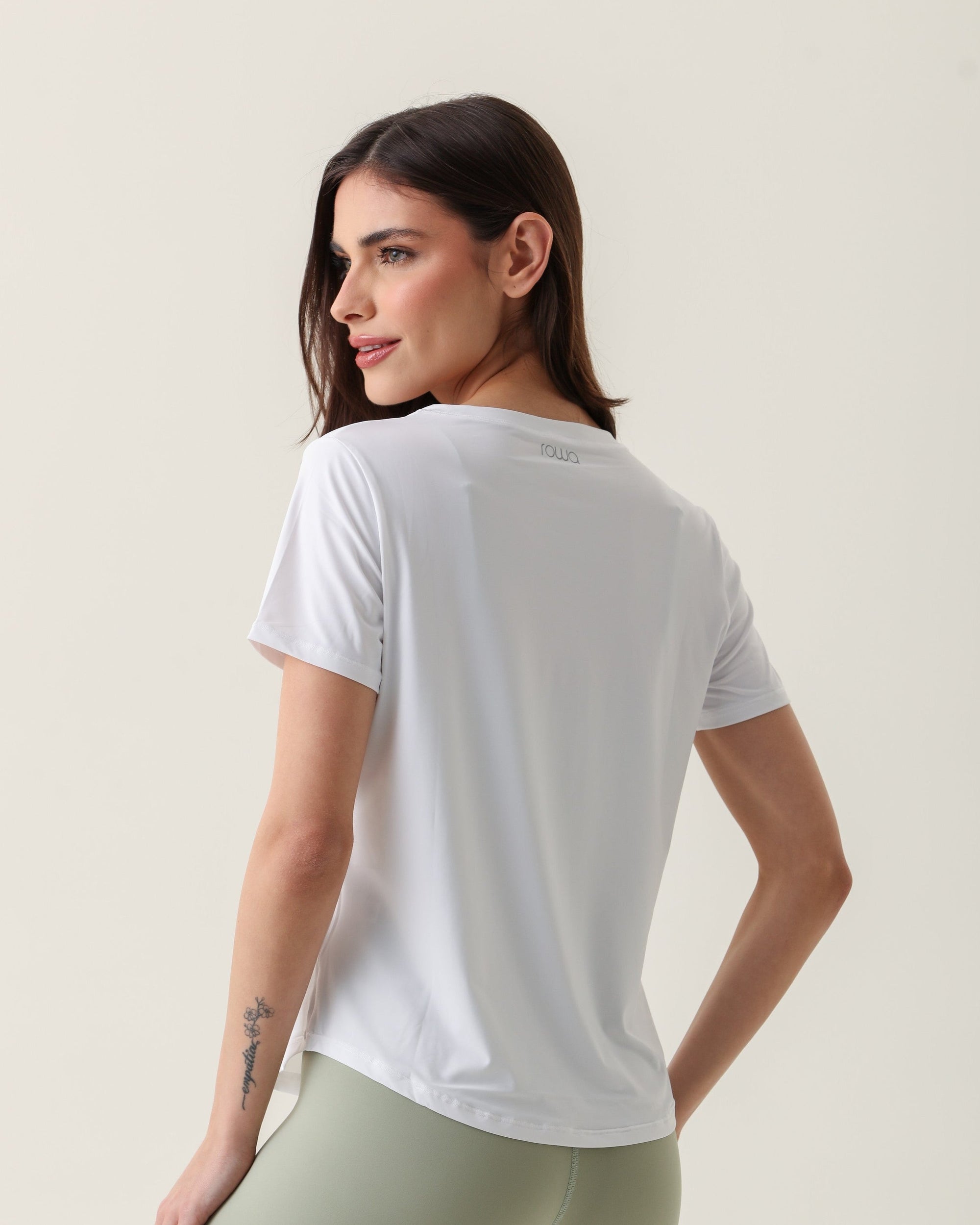 Camiseta Iara - Branco ROWA STORE DI9