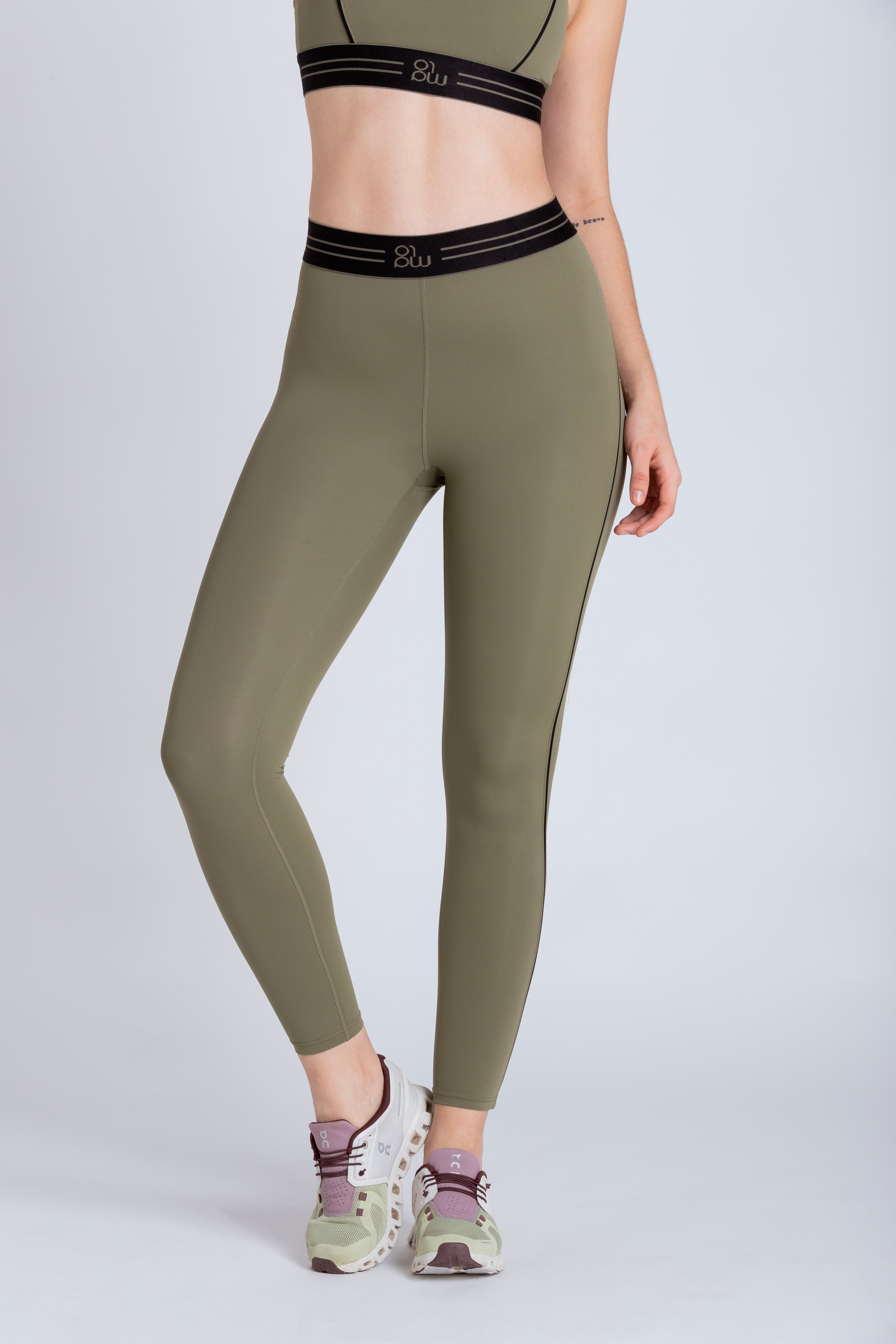 Legging Reverse com elástico na cintura - Verde Militar