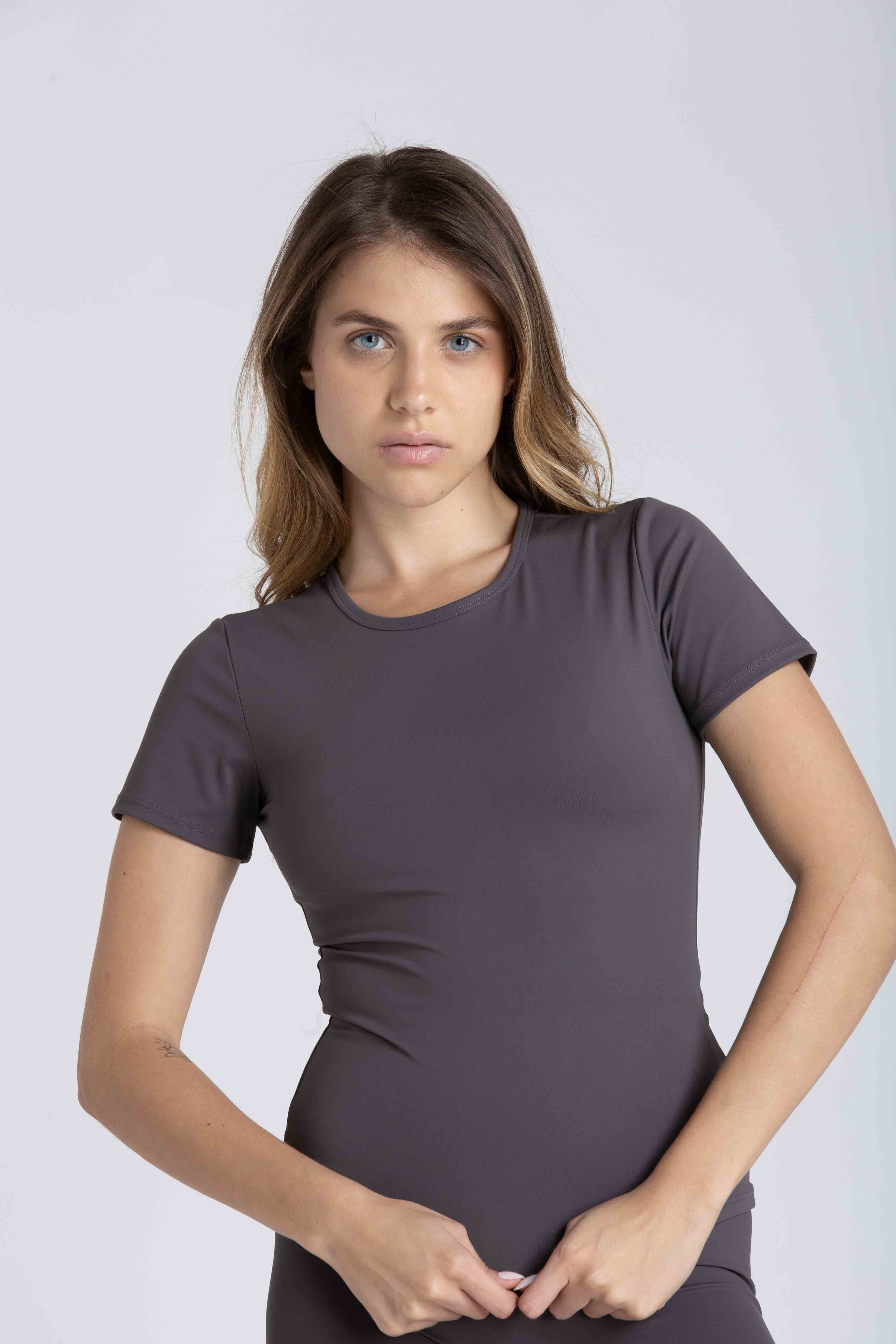 Camiseta Carol - Cinza