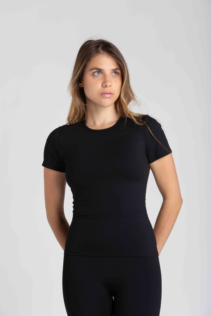 Camiseta Carol - Preto