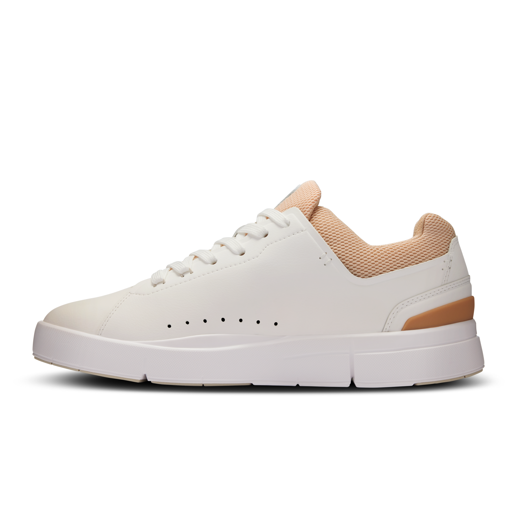 On The Roger Advantage 2 Women&#39;s White / Savannah