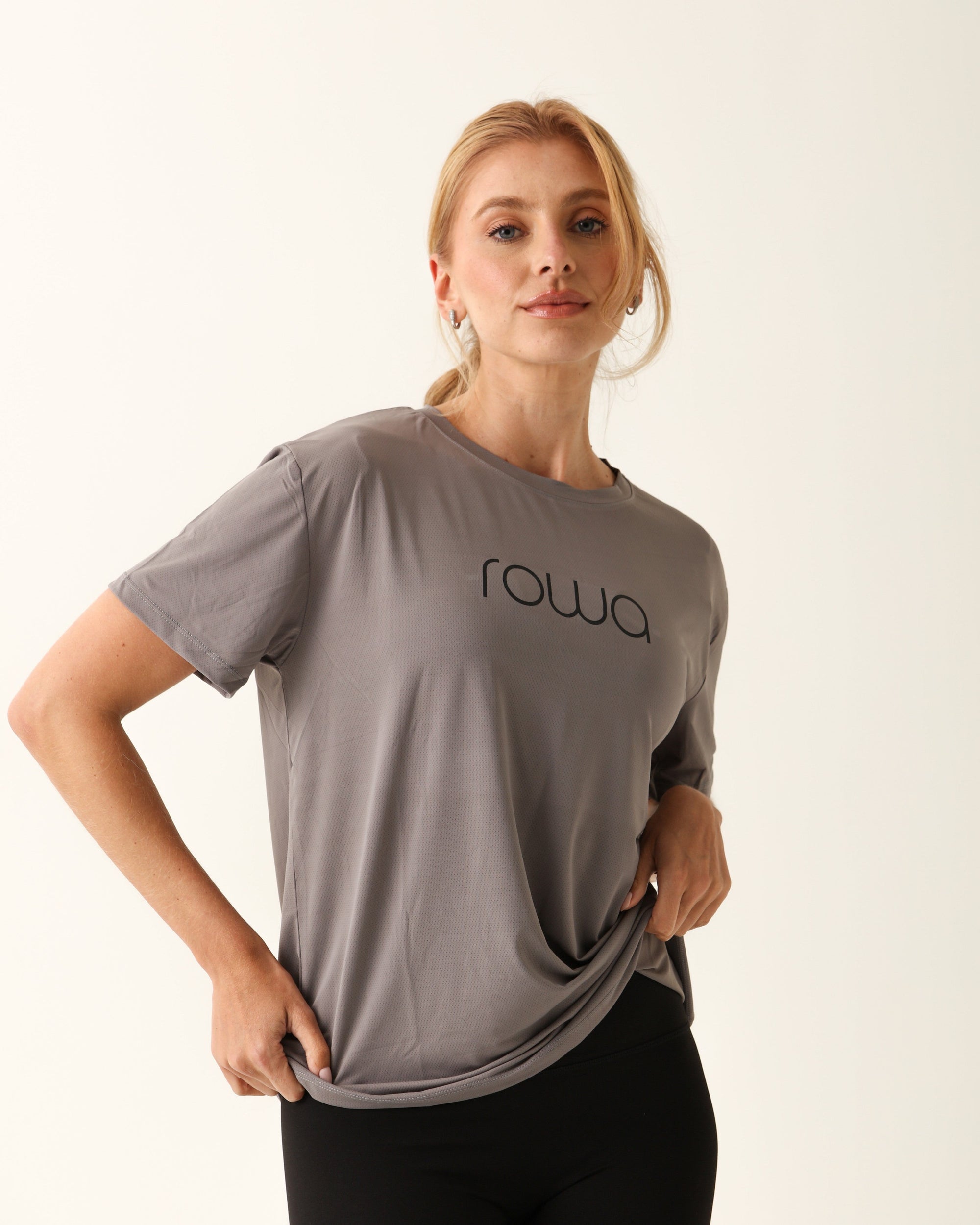 Camiseta Básica Rowa II - Cinza Escuro ROWA STORE DI6