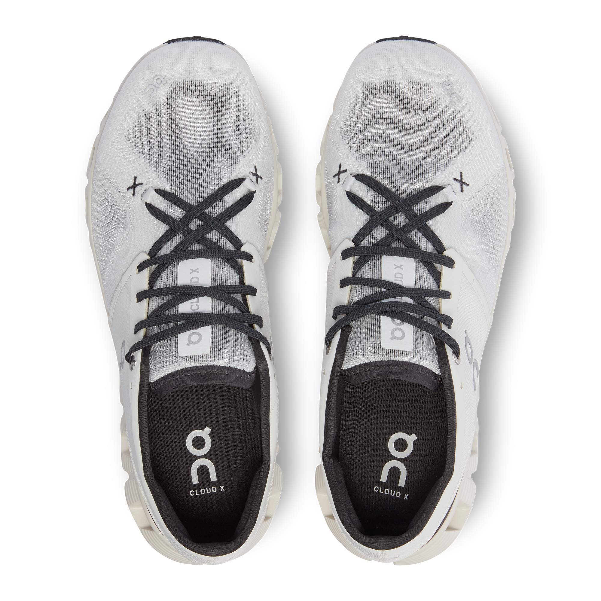 On Running Cloud X 3 Masculino Ivory | Black