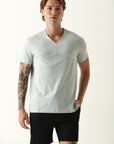 Camiseta Masculina Gola V - Cinza ROWA STORE DI8