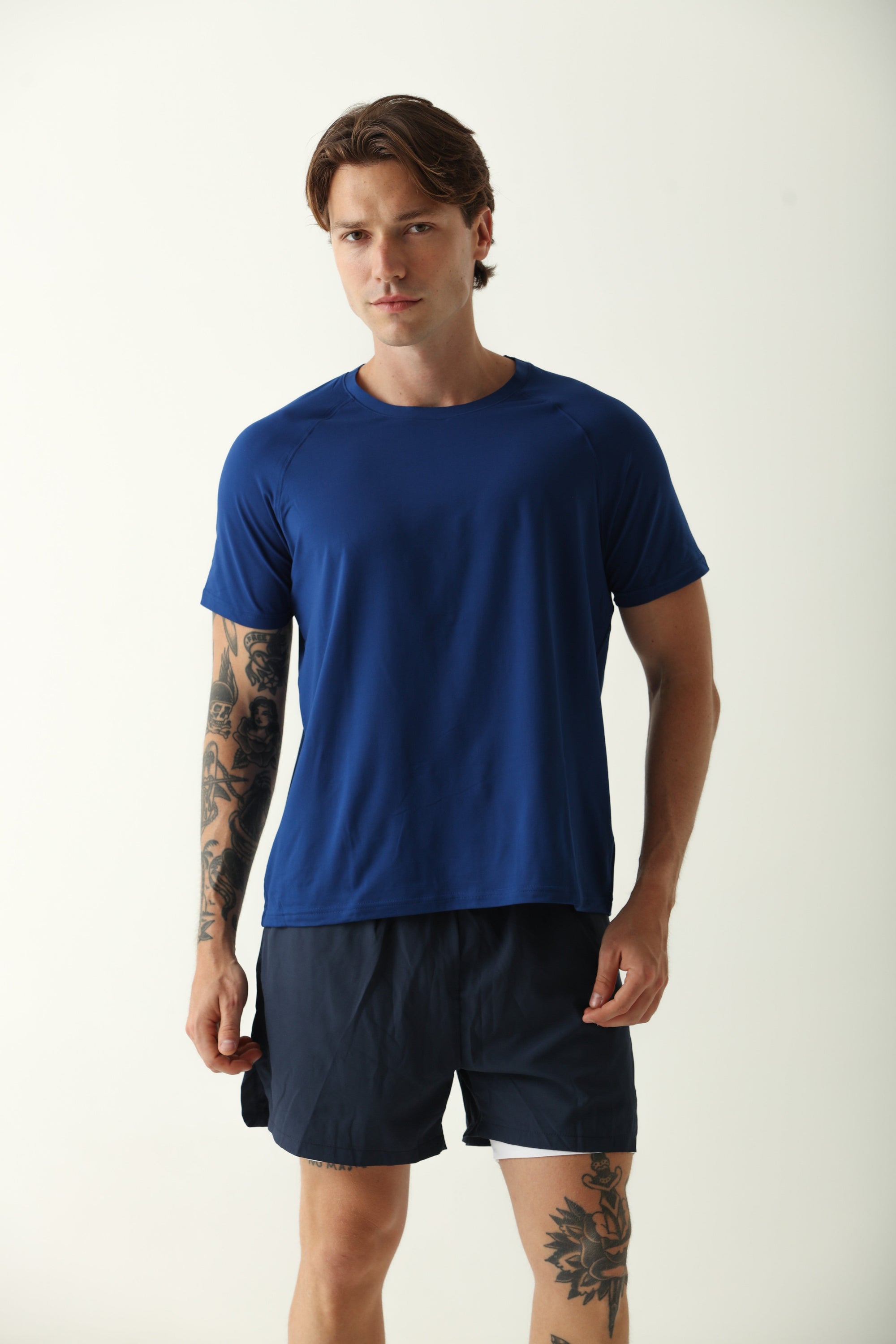 Camiseta Masculina Recorte Ombro 2 - Azul Marinho ROWA STORE DI8