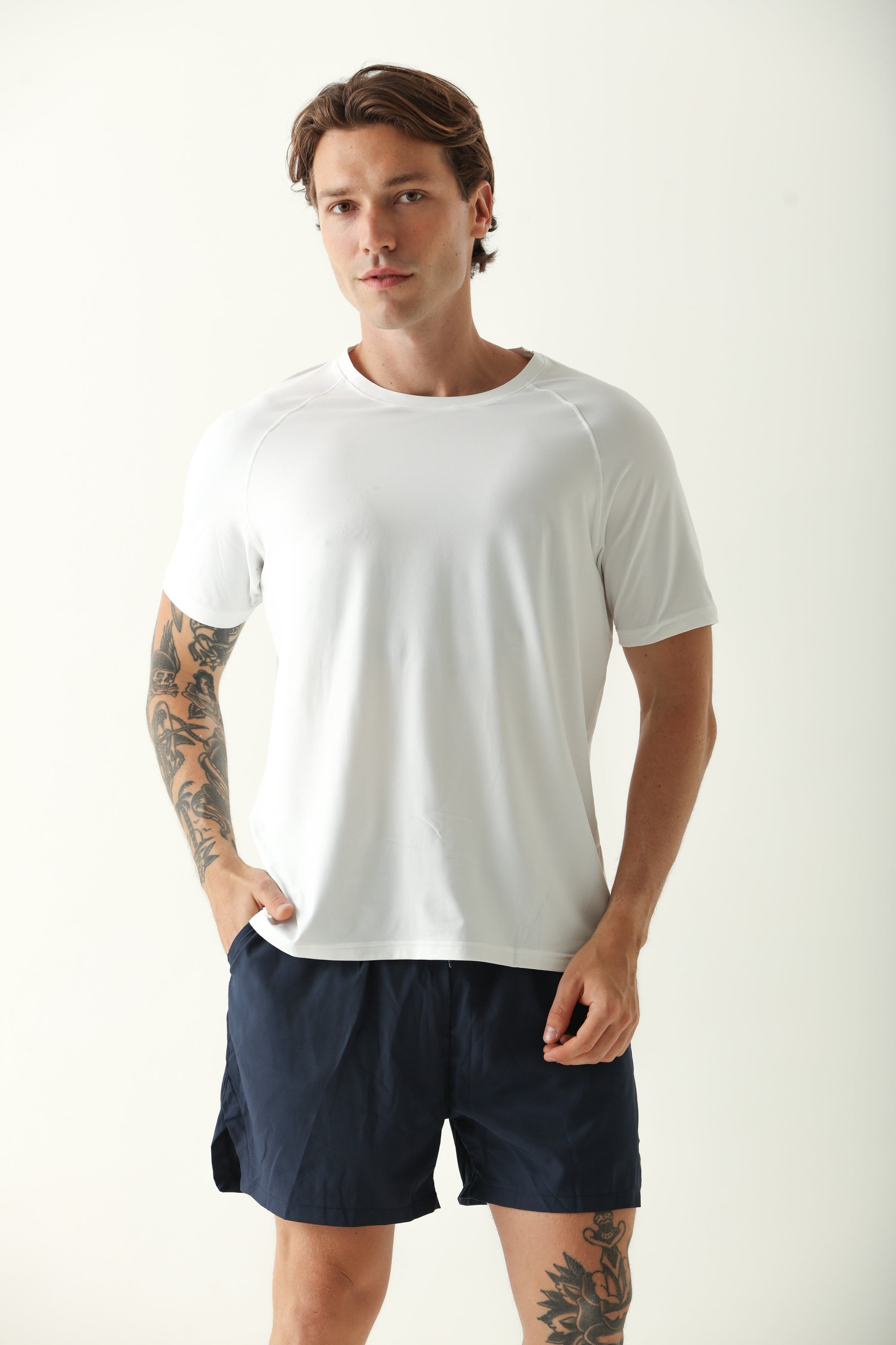 Camiseta Masculina Recorte Ombro 2 - Branco ROWA STORE DI8