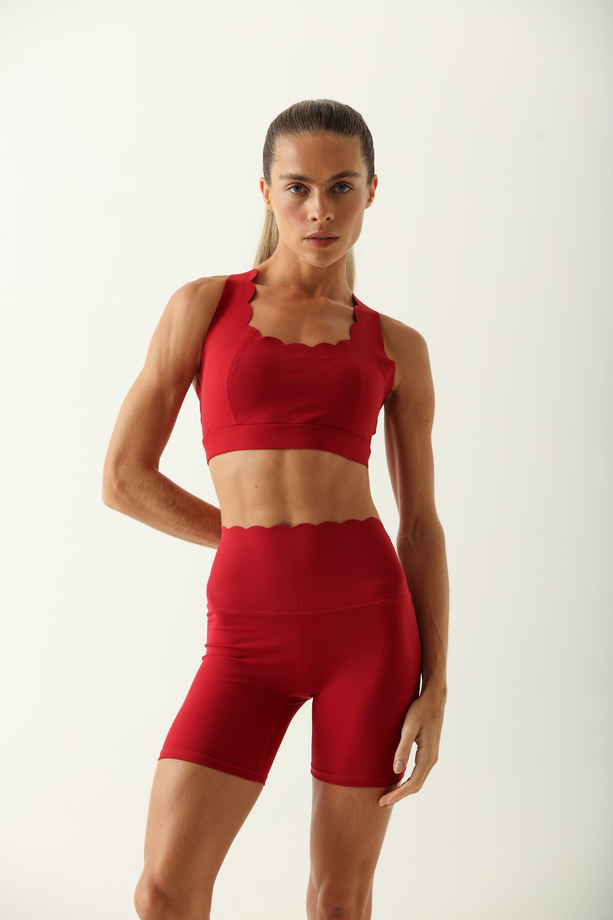 Shorts Heart II - Vermelho ROWA STORE DI8