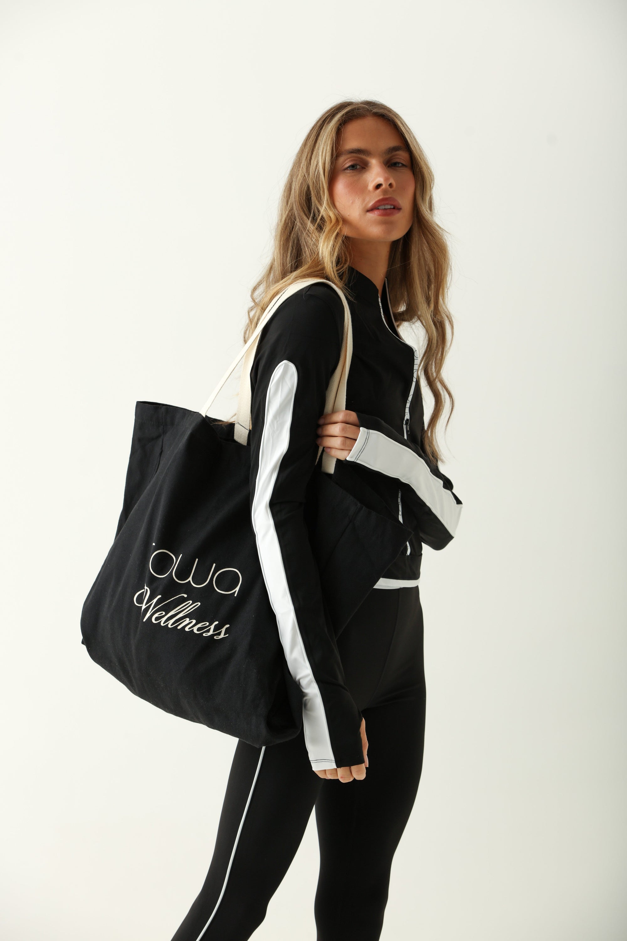 Conjunto Memel - Preto e Branco ROWA STORE DI8