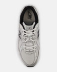 Tênis New Balance NB 740 Unissex - Preto | Branco