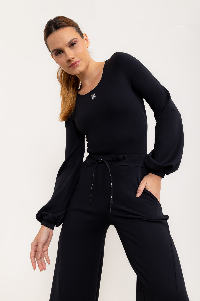 High-waisted flare pants with side pockets and tech fabric - Black 